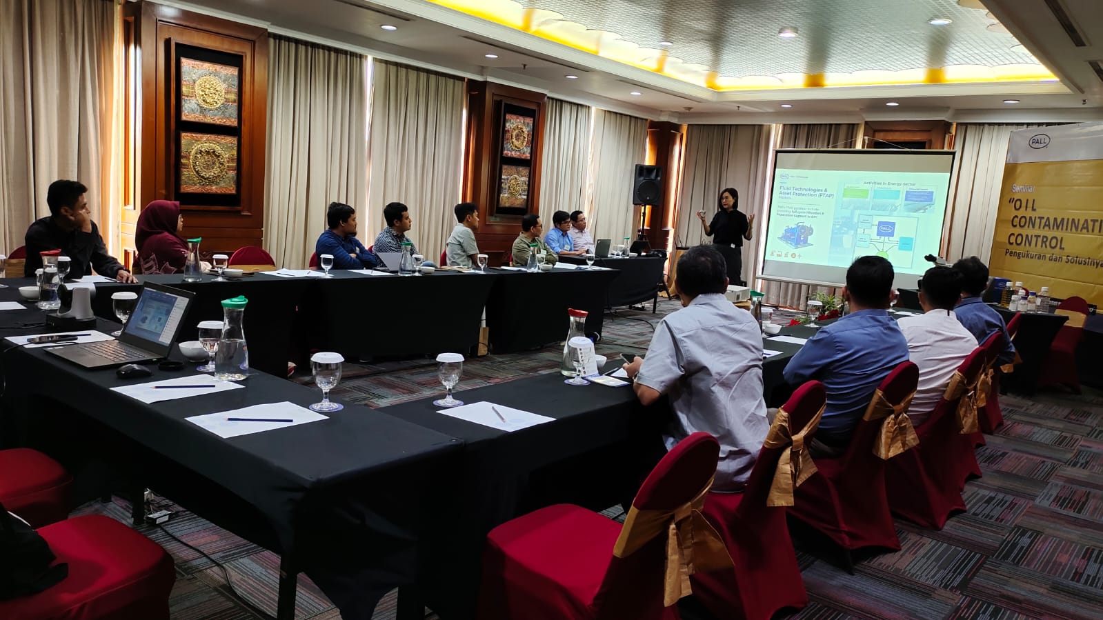 Seminar Oil Contamination Oil 01