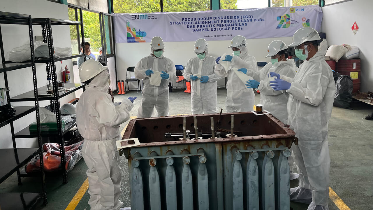 FGD Strategic Alignment Pengelolaan PCBs dan Praktik Pengambilan Sampel Uji Usap PCBs